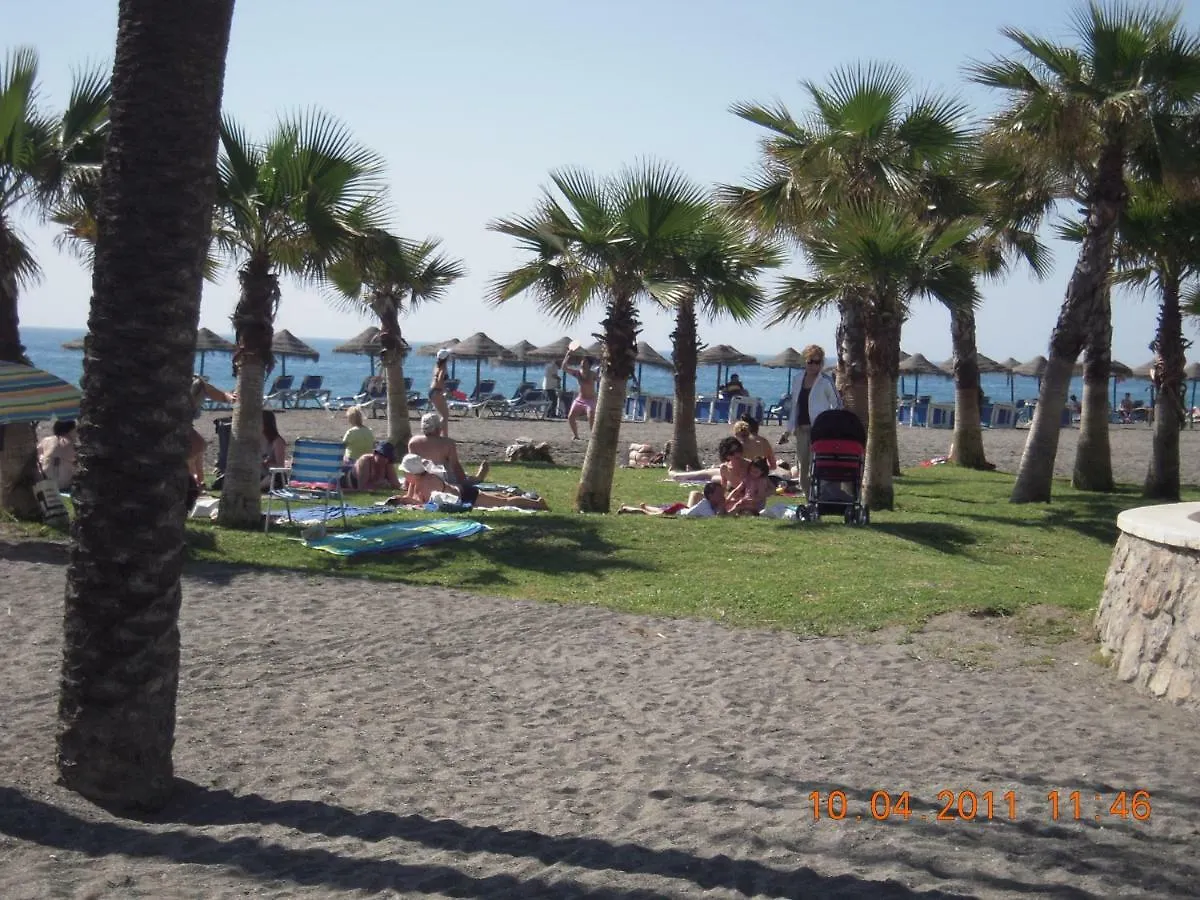 Penthouse 70 Sqm Apartment Torre Del Mar 0*,